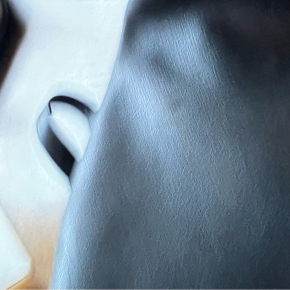 DKNY black leather backpack - Picture 7 of 8